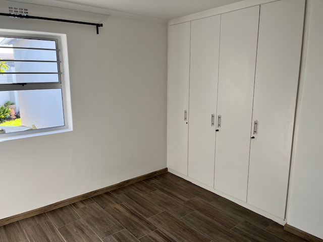 To Let 3 Bedroom Property for Rent in Edgemead Western Cape